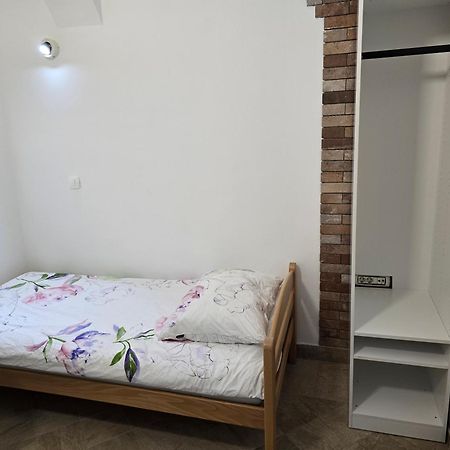 Apartments Fazarinc S Parkiriscem Целе Экстерьер фото